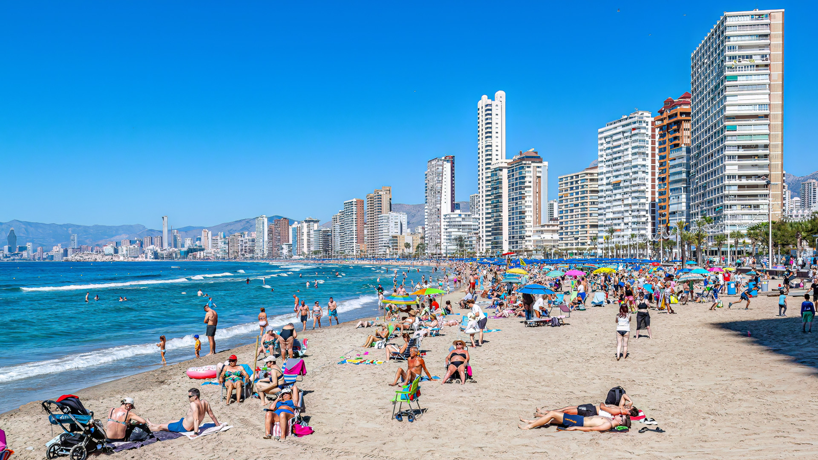 photo of Apartments on Edificio Las Algas, C. Alcalde Manuel Catalán Chana, 22, 03503 Benidorm, Alicante, Spain