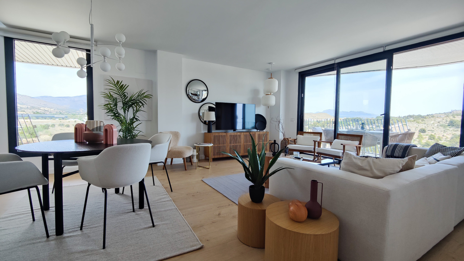photo of Villa or house on Partida Torres Norte Urb, 11, 03570 La Vila Joiosa, Alicante, Spain