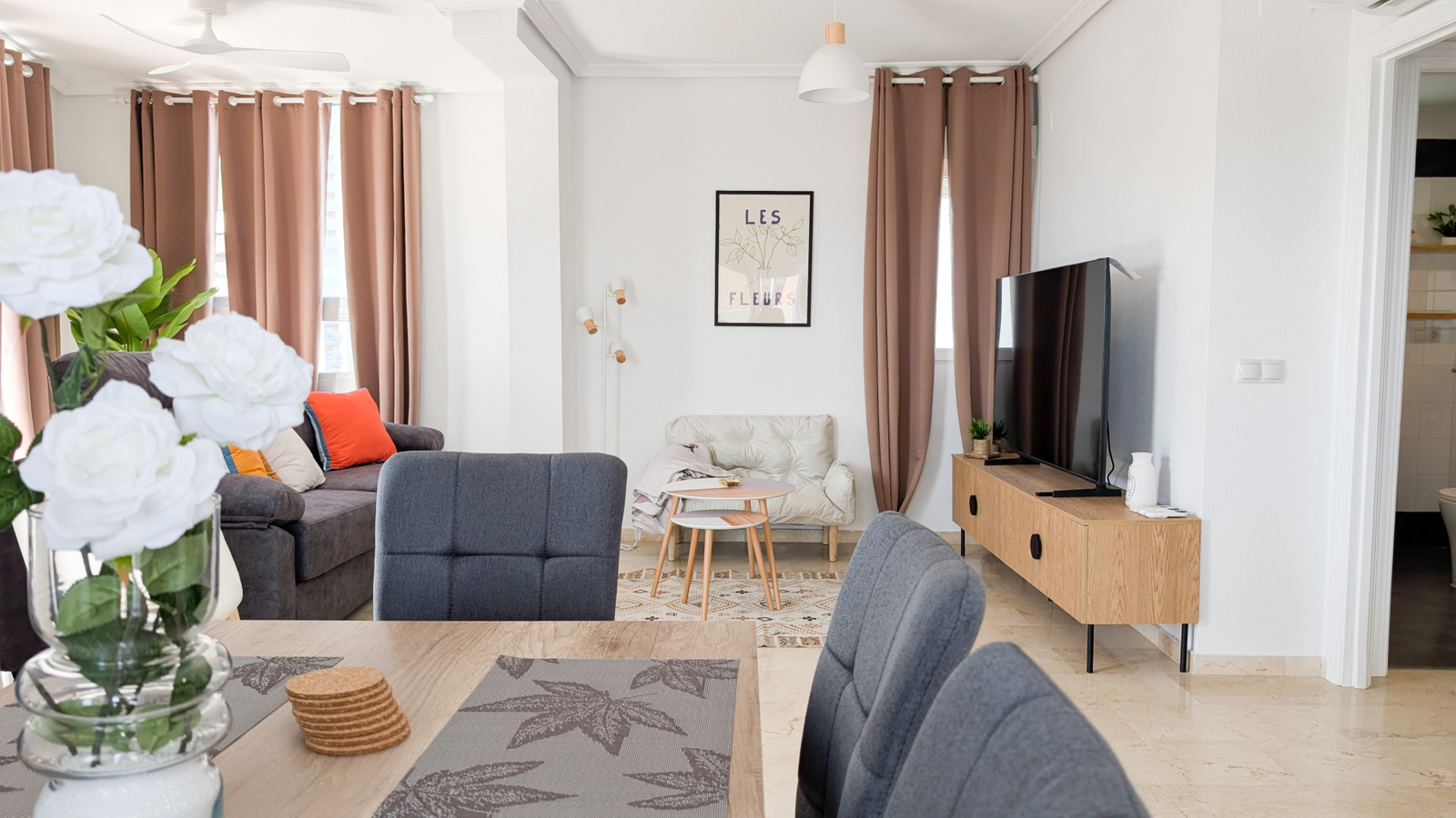 photo of Apartments on Av. del Municipi, 8, 03502 Benidorm, Alicante, Spain
