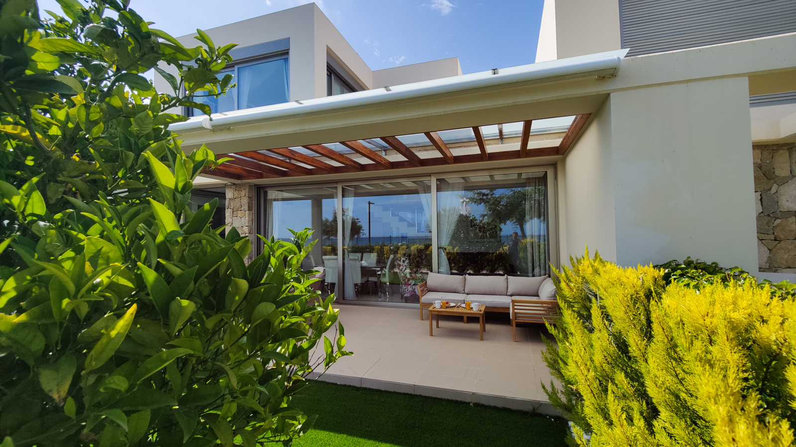 photo of Villa or house on Partida Paraíso, 43, 03570 Villajoyosa, Alicante, Spain