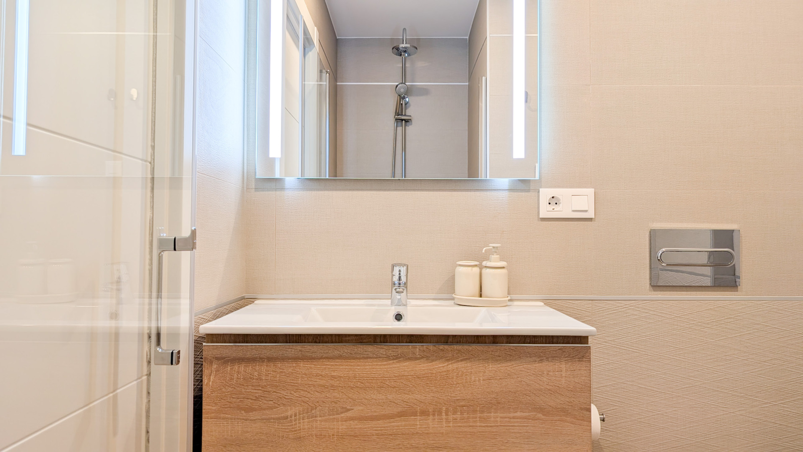 photo of Apartments on Carrer d'Equador, 5, 03509 Benidorm, Alicante, Spain