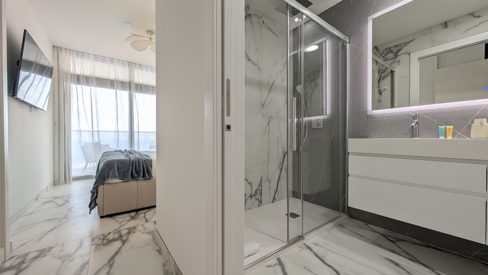 photo of Apartments on C. Brasil, 1, 03502 Benidorm, Alicante, Spain