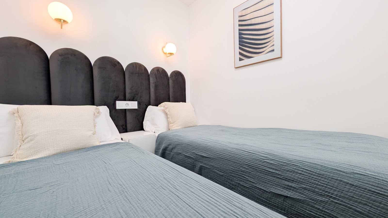 photo of Apartments on Av. de Bilbao, 3, 03503 Benidorm, Alicante, Spain