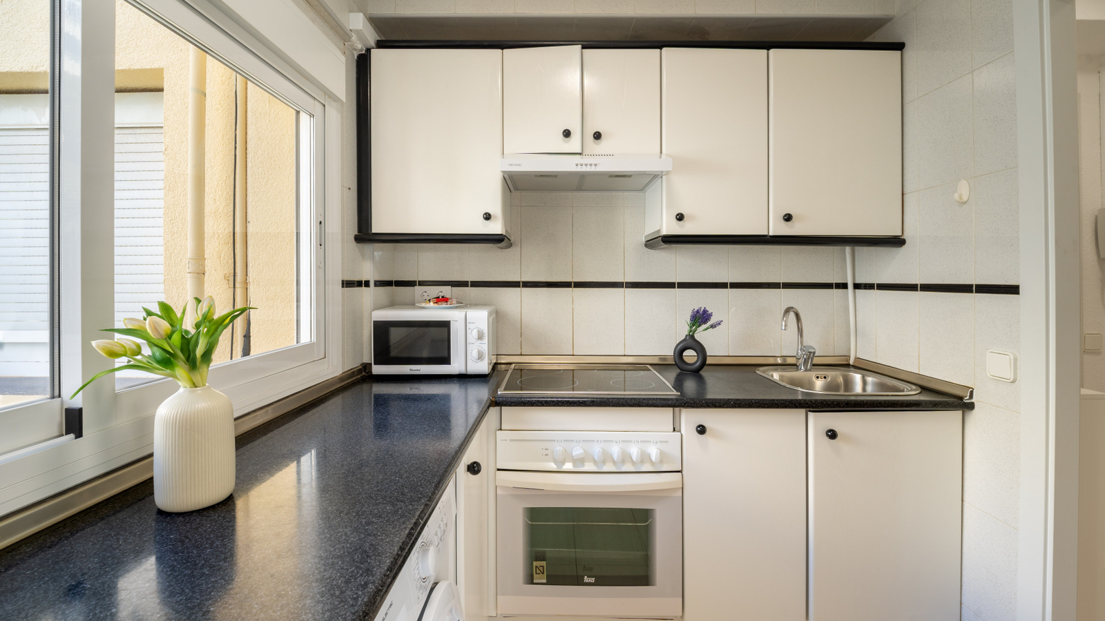 photo of Apartments on Av. de la Armada Española, 17, 03502 Benidorm, Alicante, Spain
