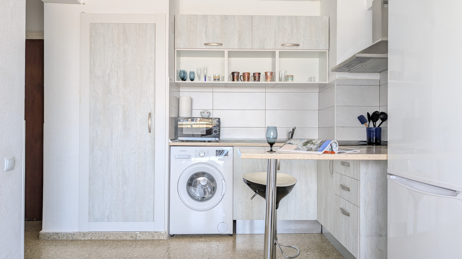 photo of Apartments on Av. de Uruguay, 5, 03502 Benidorm, Alicante, Spain