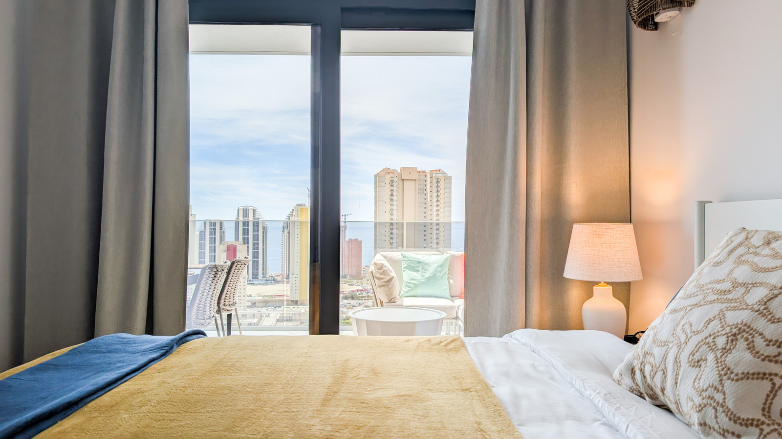 photo of Apartments on Calle Pdte. Adolfo Suárez, 14, 03502 Benidorm, Alicante, Spain