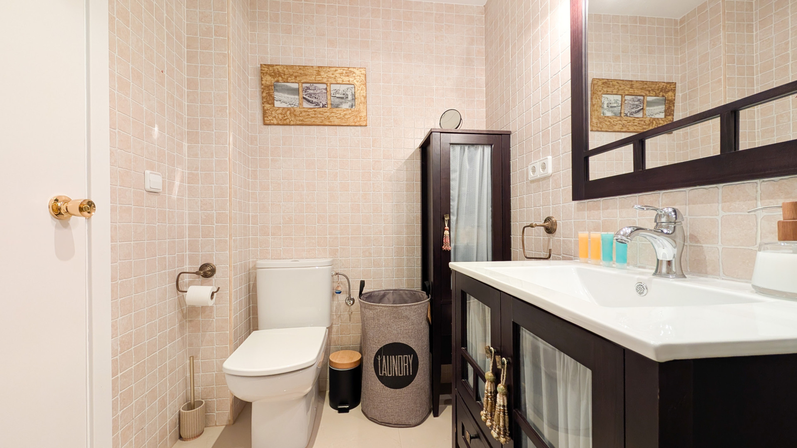 photo of Apartments on C. Asturias, 12, 03502 Benidorm, Alicante, Spain