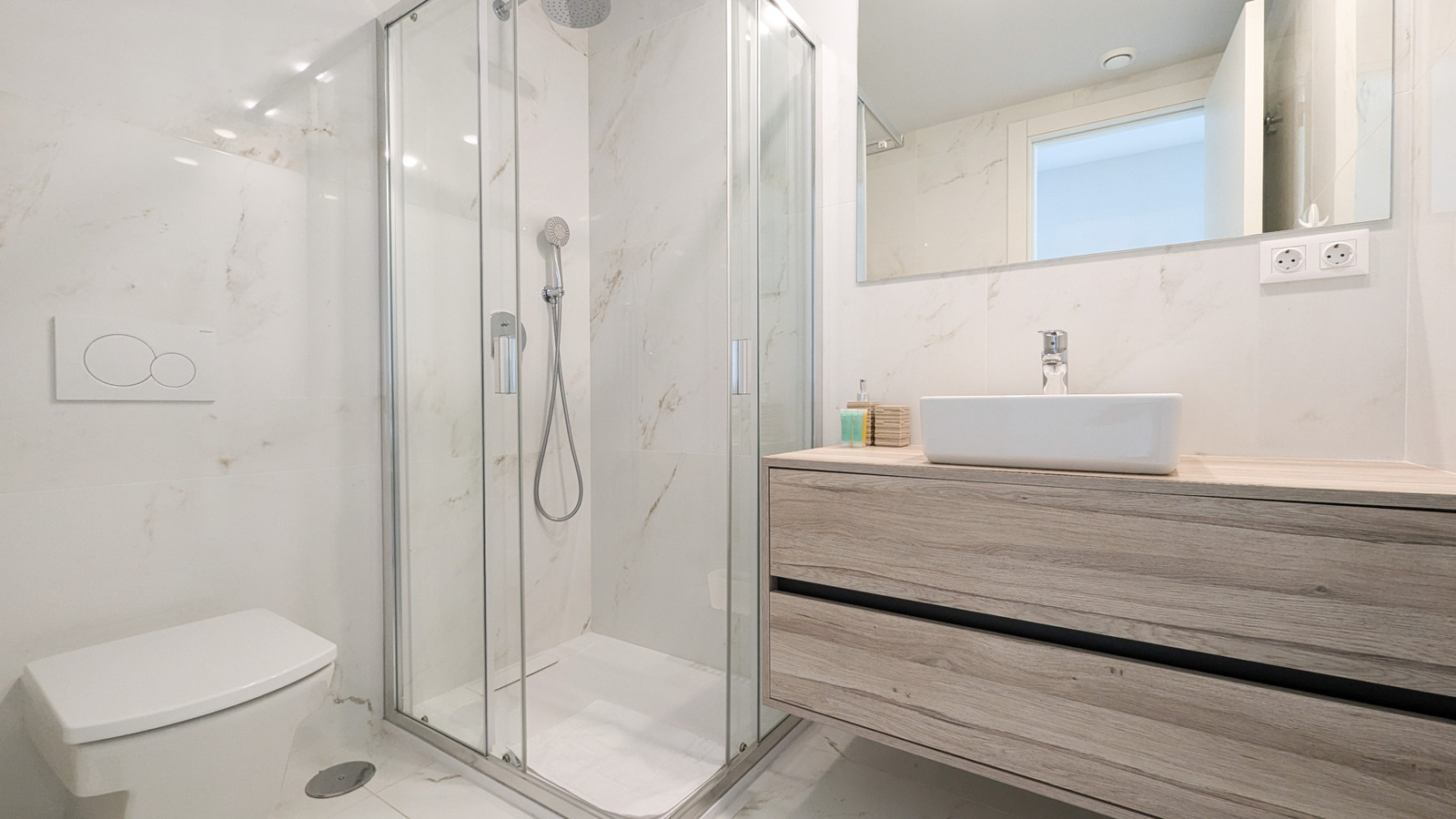 photo of Apartments on Avinguda de Benissa, 2, 03502 Benidorm, Alicante, Spain