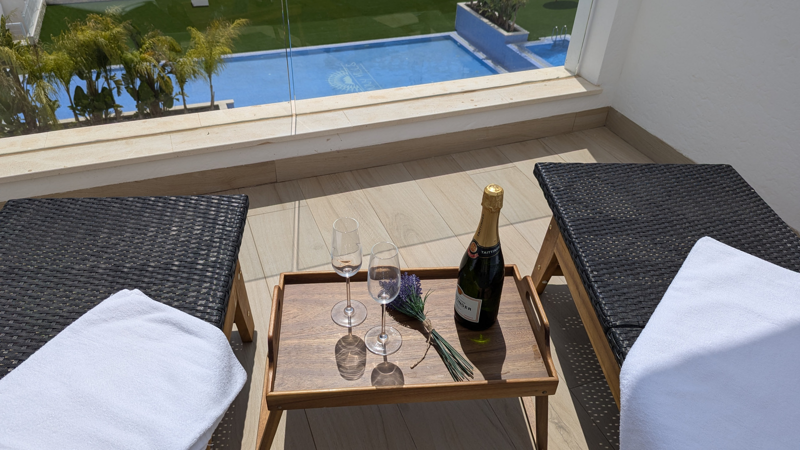 photo of Apartments on Carrer d'Equador, 5, 03509 Benidorm, Alicante, Spain