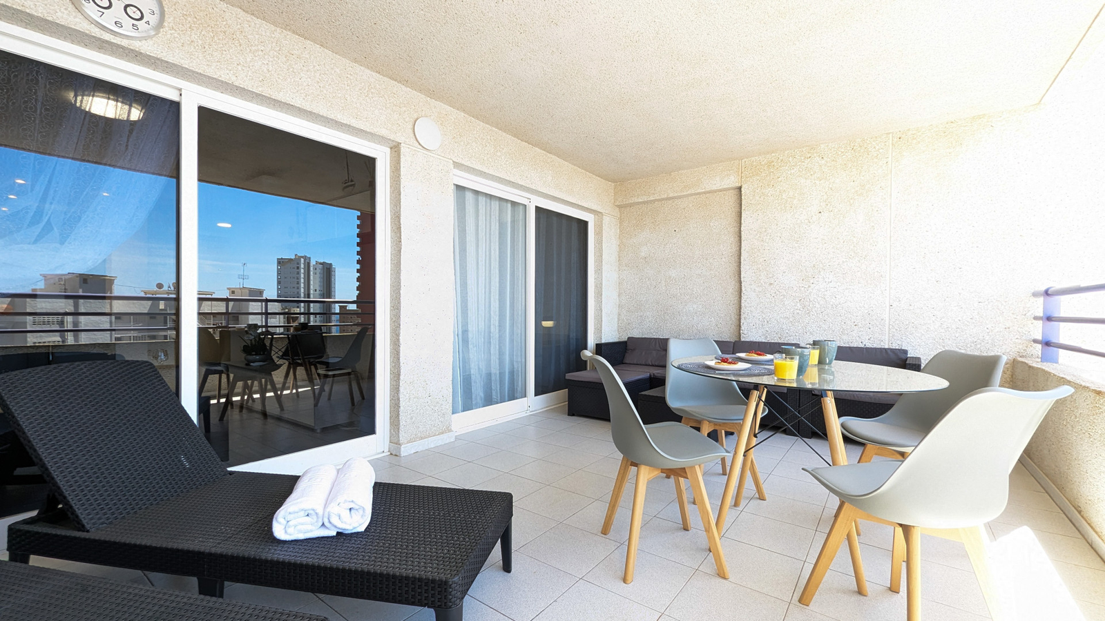 photo of Apartments on C. de Bonn, 4, 03503 Benidorm, Alicante, Spain