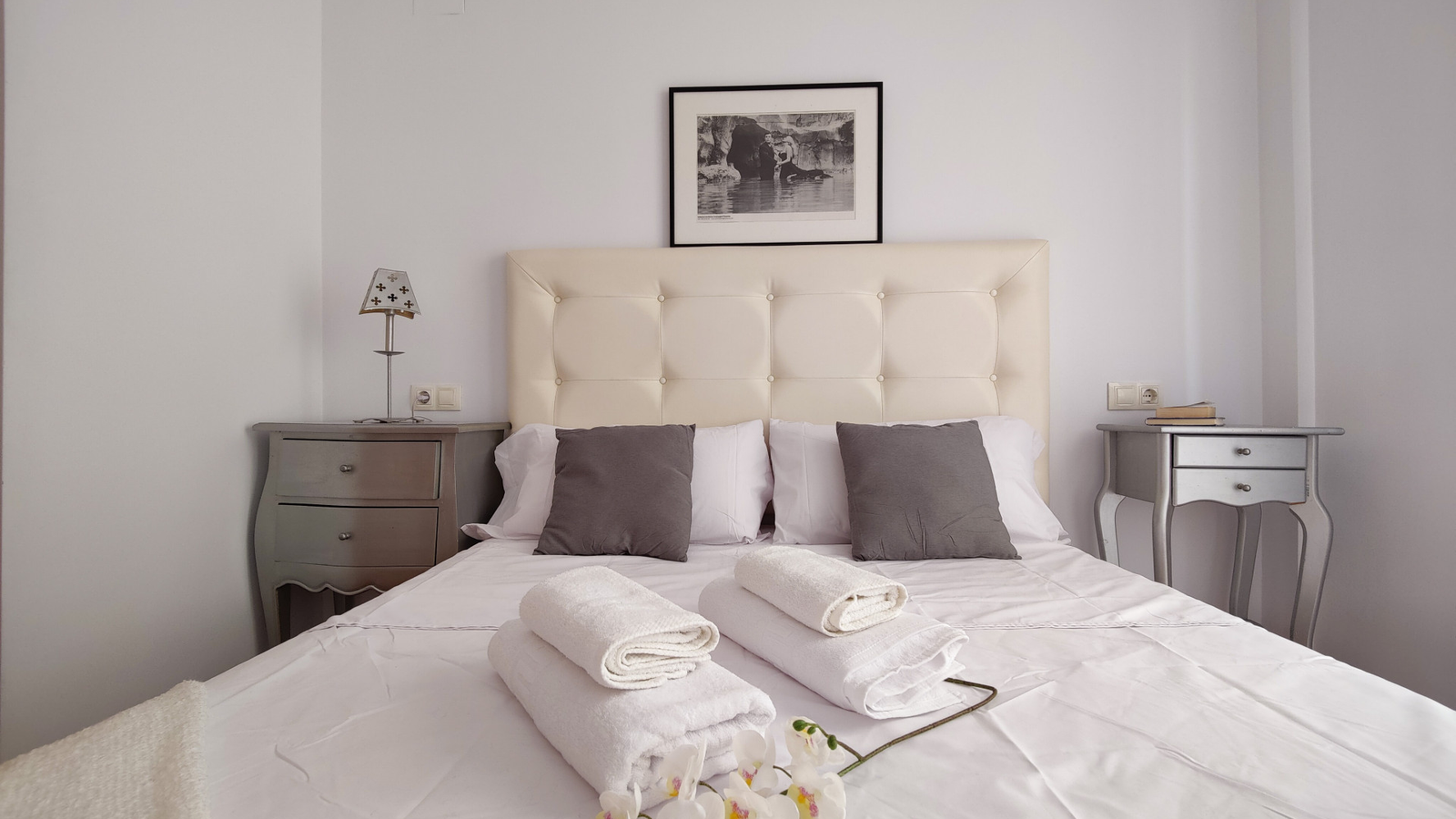 photo of Apartments on Pl. del Carmen, 14, 03002 Alicante, Spain