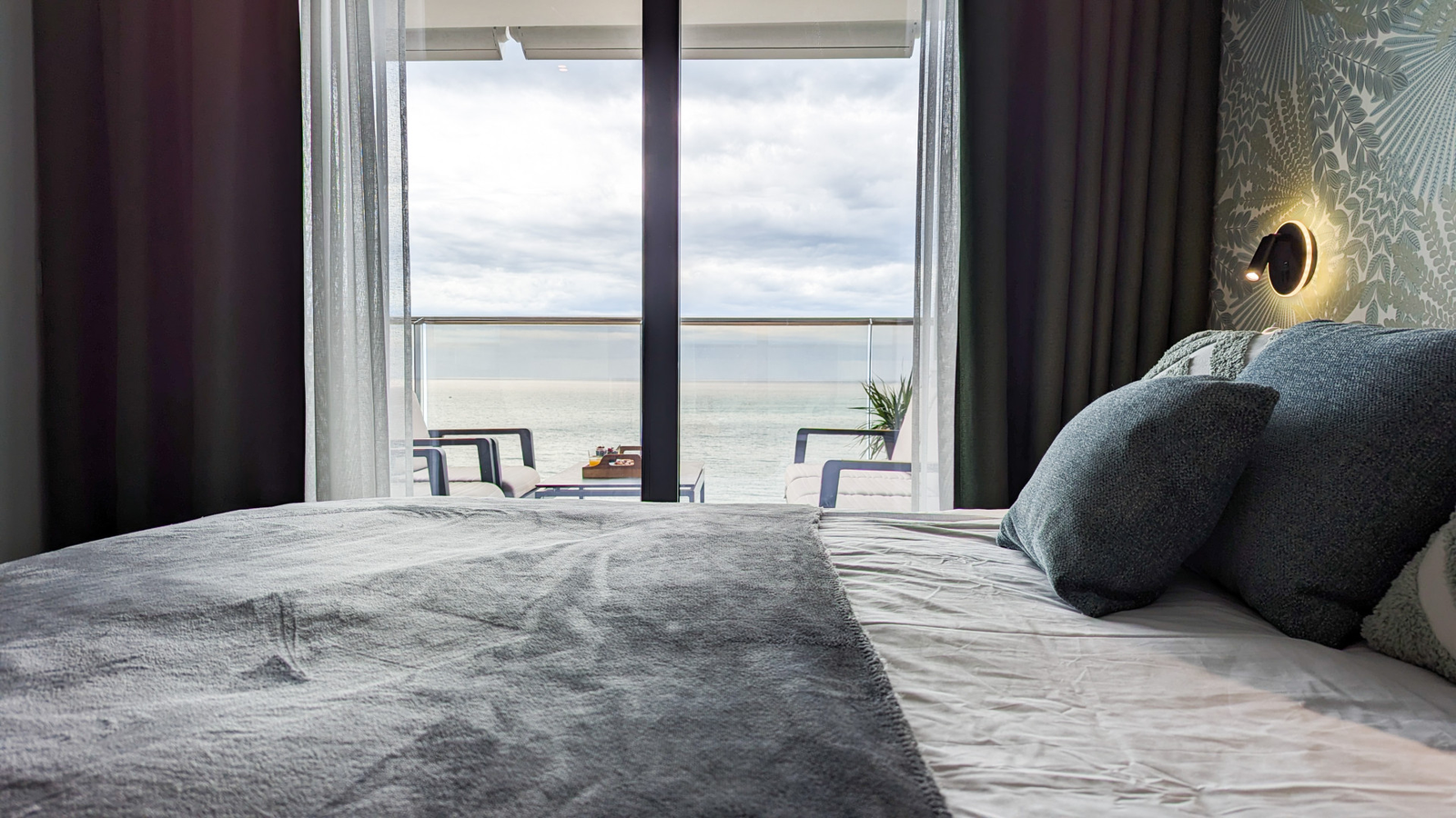 photo of Apartments on Av. de la Armada Española, 19, 03502 Benidorm, Alicante, Spain