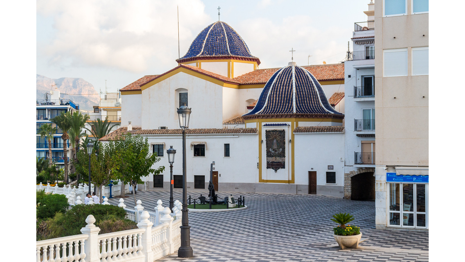 photo of Apartments on C. de Bonn, 4, 03503 Benidorm, Alicante, Spain