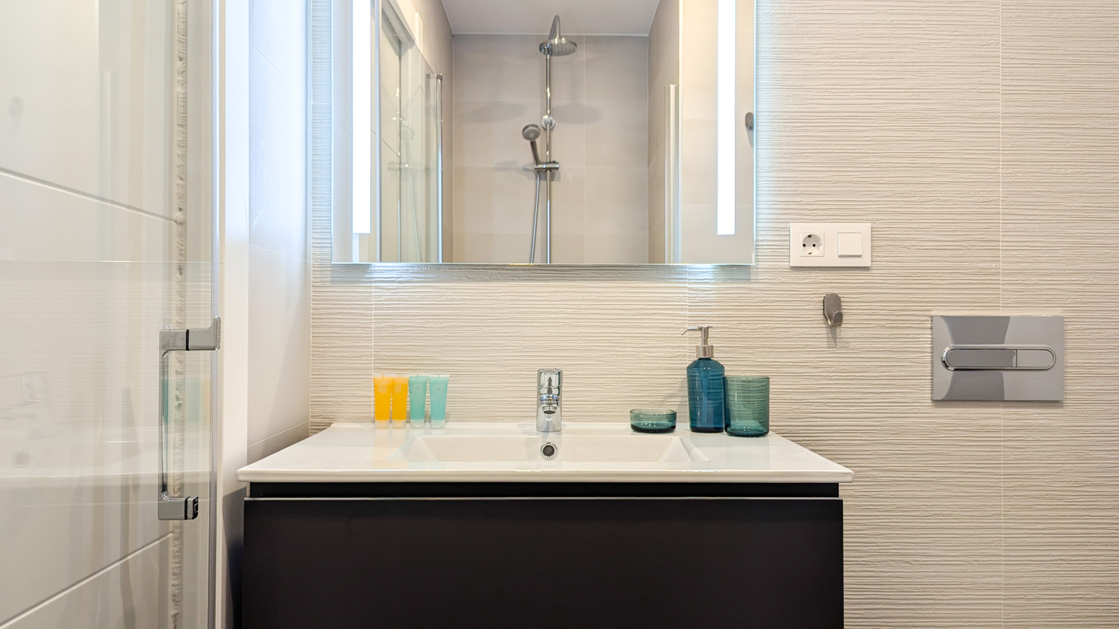 photo of Apartments on Carrer d'Equador, 5, 03509 Benidorm, Alicante, Spain