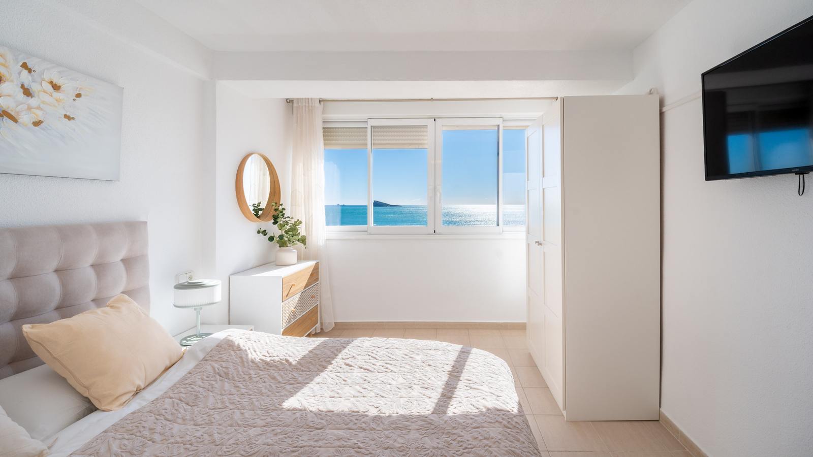 photo of Apartments on Av. de la Armada Española, 17, 03502 Benidorm, Alicante, Spain