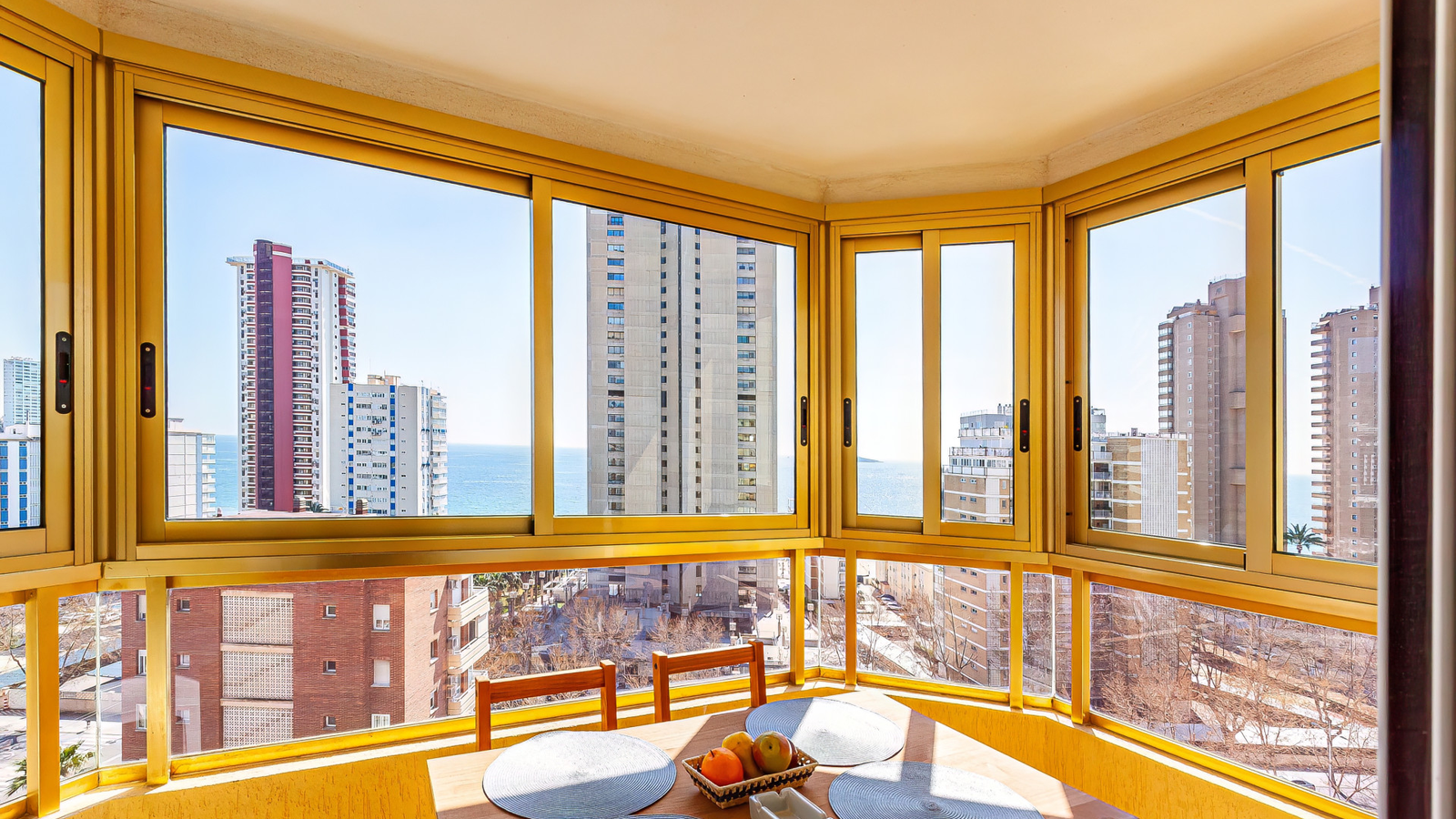 photo of Apartments on Playa de Levante, C. Gerona, 30, 03503 Benidorm, Alicante, Spain