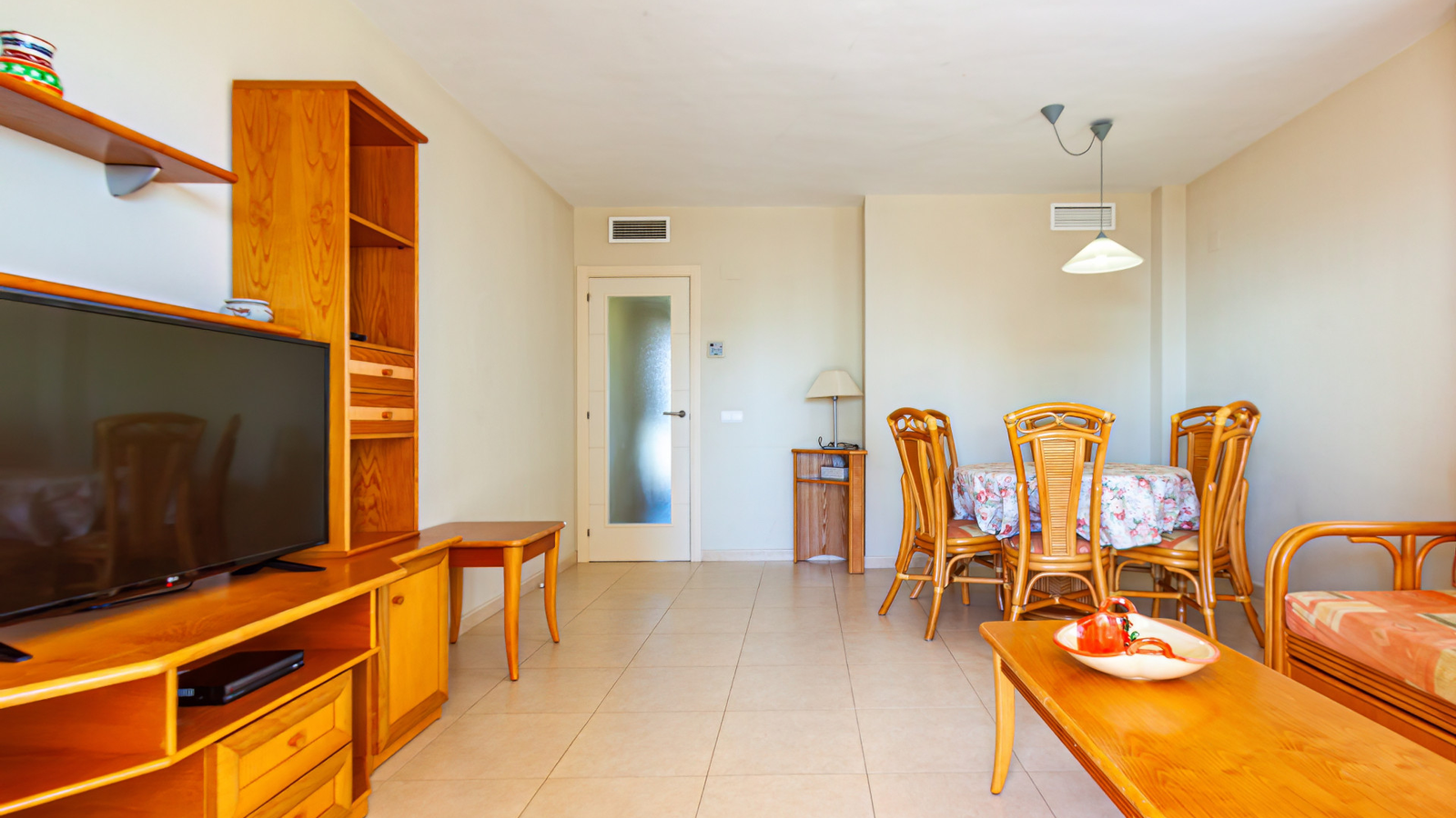 photo of Apartments on Av. Juan Carlos I, 59, 03727 Jalón, Alicante, Spain