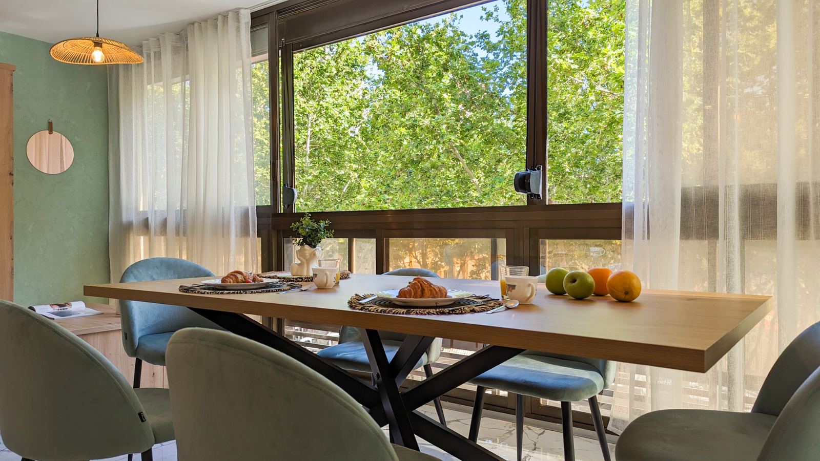 photo of Apartments on Av. del Mediterráneo, 7, 03503 Benidorm, Alicante, Spain
