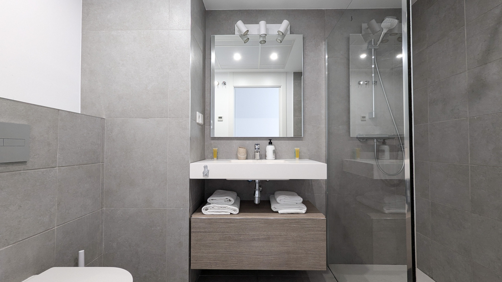 photo of Villa or house on C. Edeta, 3, 03570 Villajoyosa, Alicante, Spain