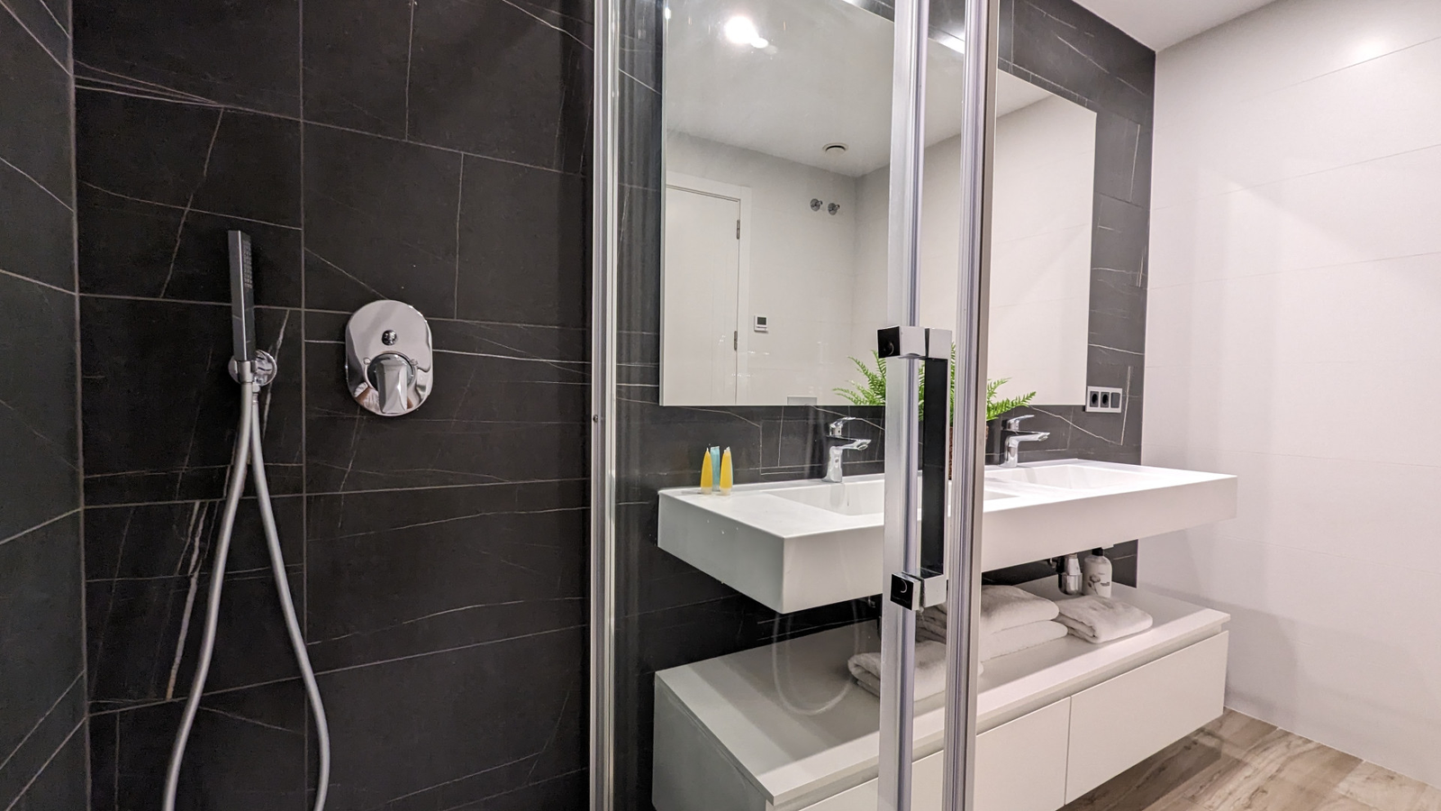 photo of Apartments on Av. República Argentina, 6, 03502 Benidorm, Alicante, Spain