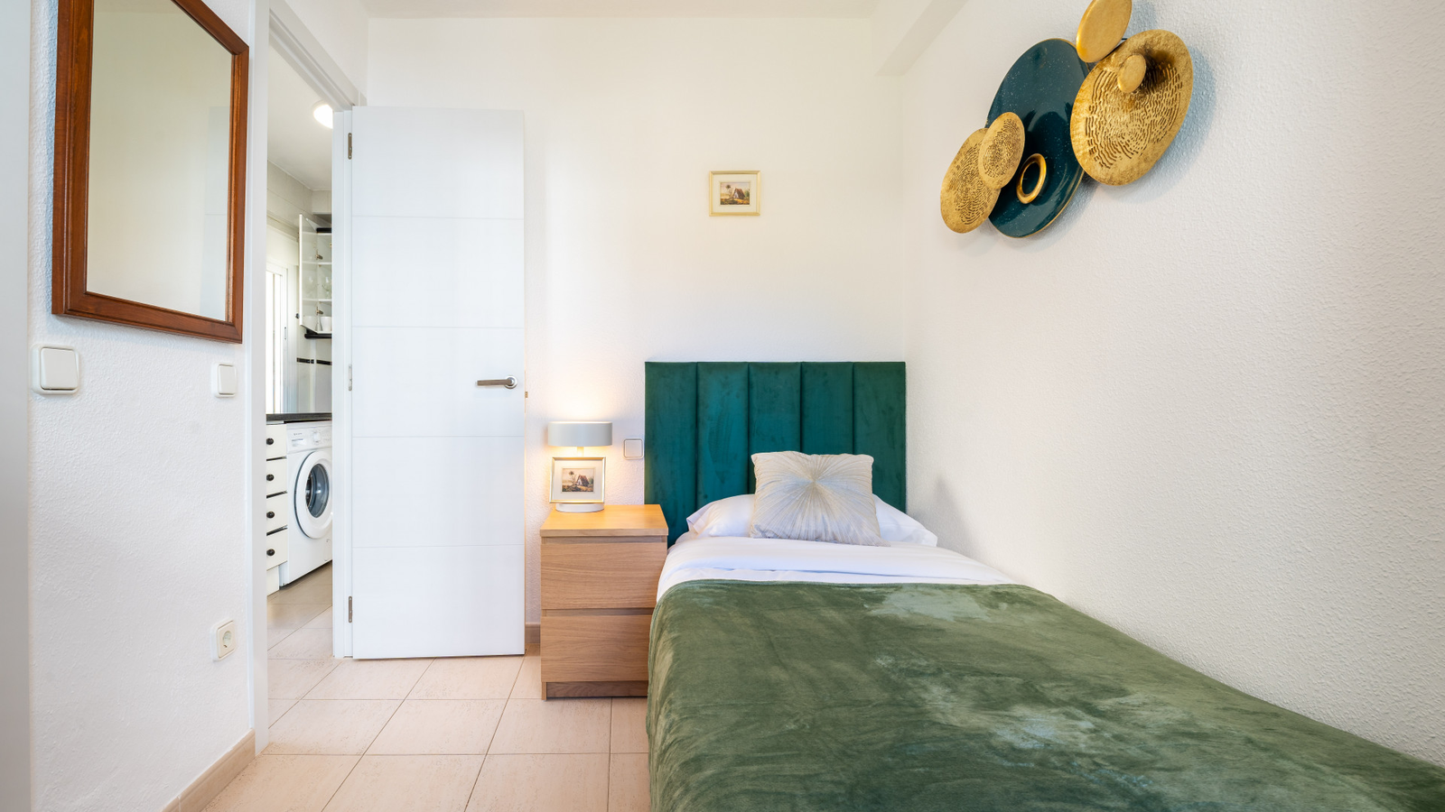 photo of Apartments on Av. de la Armada Española, 17, 03502 Benidorm, Alicante, Spain