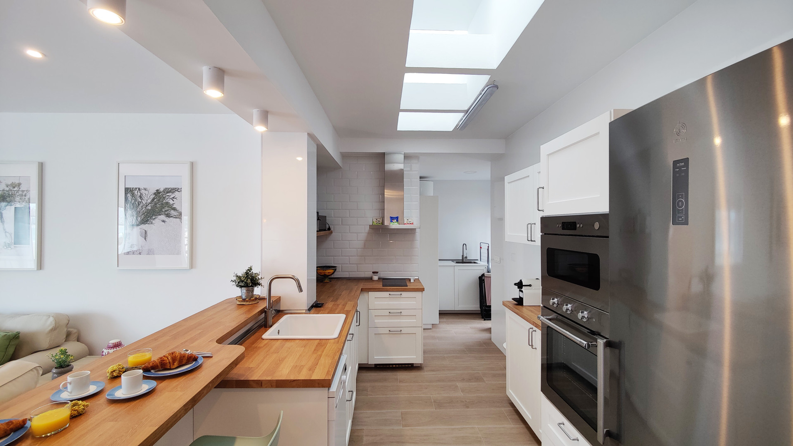 photo of Villa or house on Av. Vicente Llorca Alós, 34, 03502 Benidorm, Alicante, Spain
