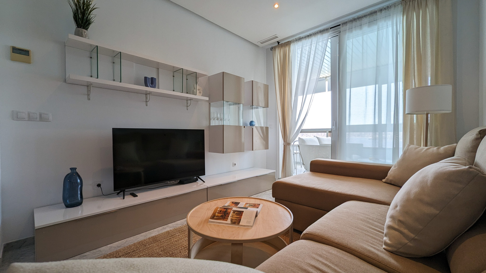 photo of Apartments on C. Alcalde Manuel Catalán Chana, 13A, 03503 Benidorm, Alicante, Spain