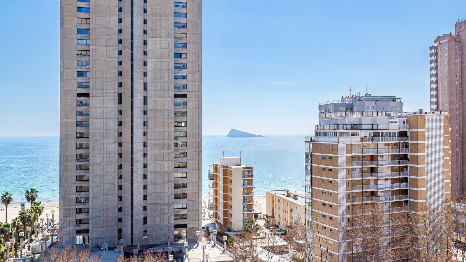 photo of Apartments on Playa de Levante, C. Gerona, 30, 03503 Benidorm, Alicante, Spain