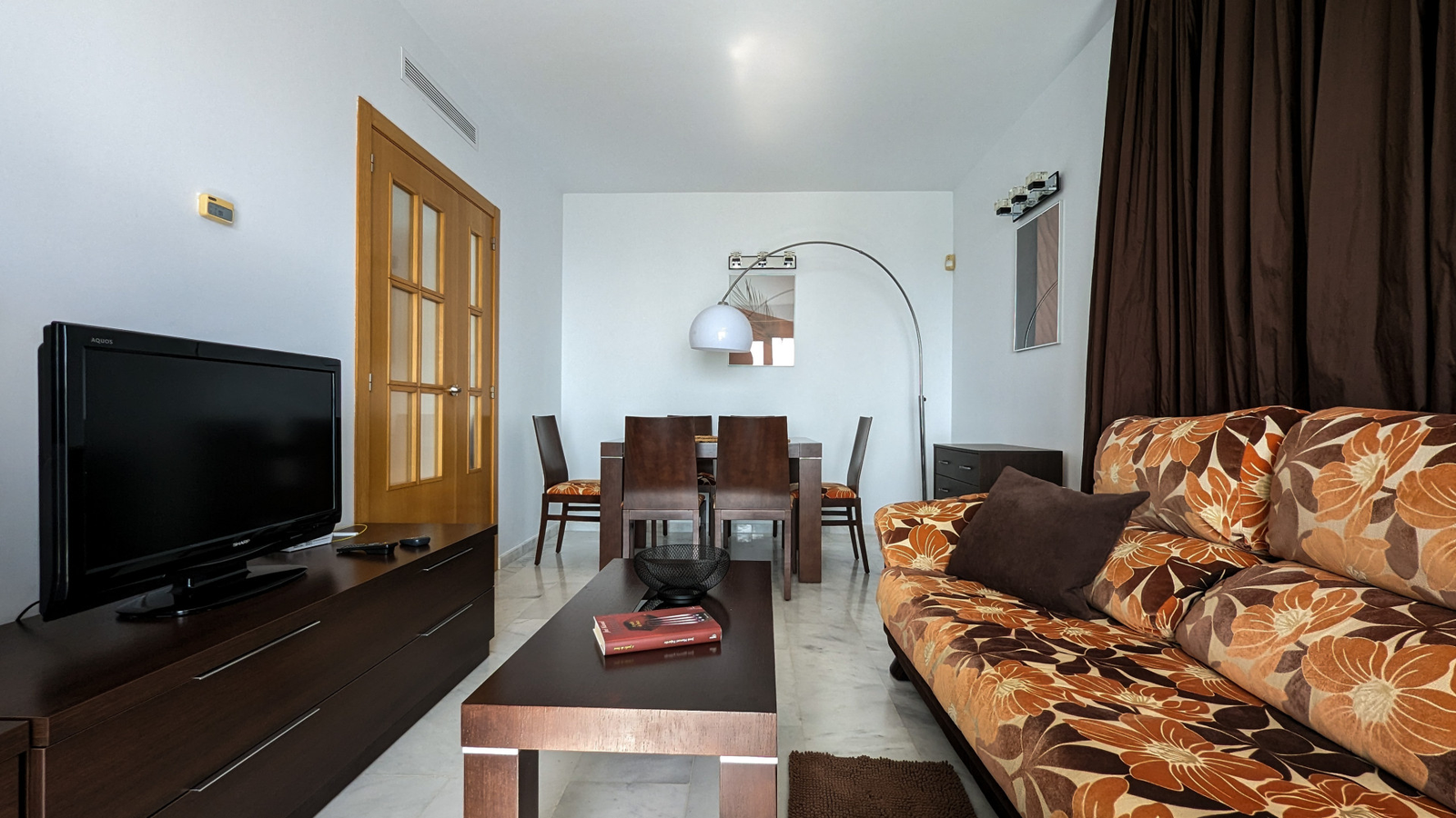 photo of Apartments on Torre Lúgano, C. de Viena, 8, 03503 Benidorm, Alicante, Spain