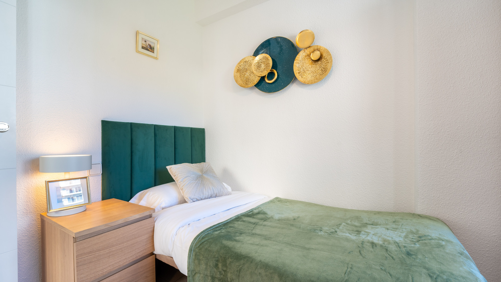 photo of Apartments on Av. de la Armada Española, 17, 03502 Benidorm, Alicante, Spain