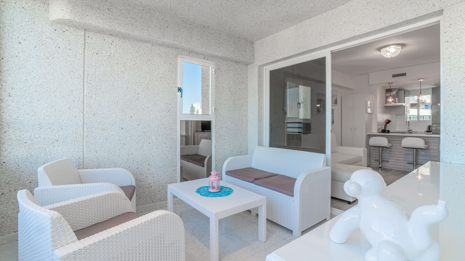 photo of Apartments on C. de Bonn, 4, 03503 Benidorm, Alicante, Spain