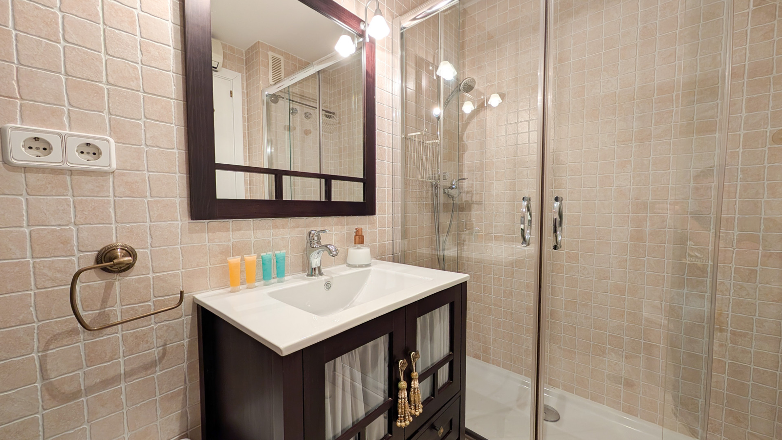 photo of Apartments on C. Asturias, 12, 03502 Benidorm, Alicante, Spain