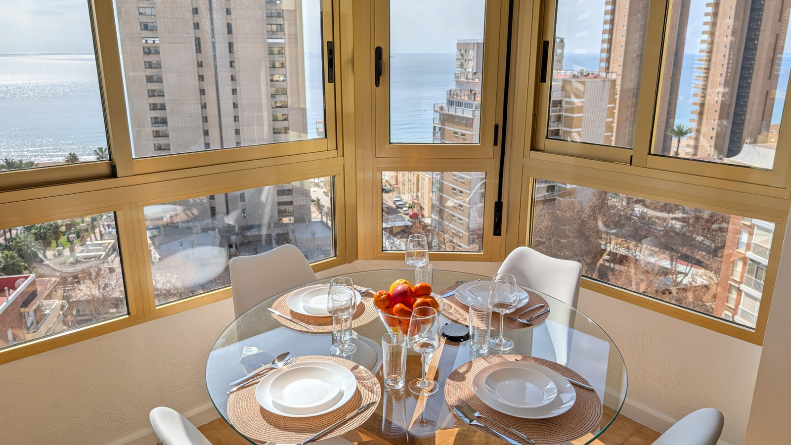 photo of Apartments on Playa de Levante, C. Gerona, 30, 03503 Benidorm, Alicante, Spain