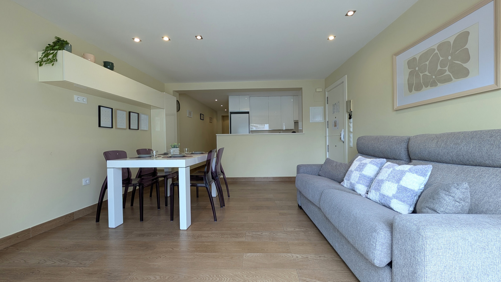 photo of Apartments on C. Herrerías, 7, 03501 Benidorm, Alicante, Spain