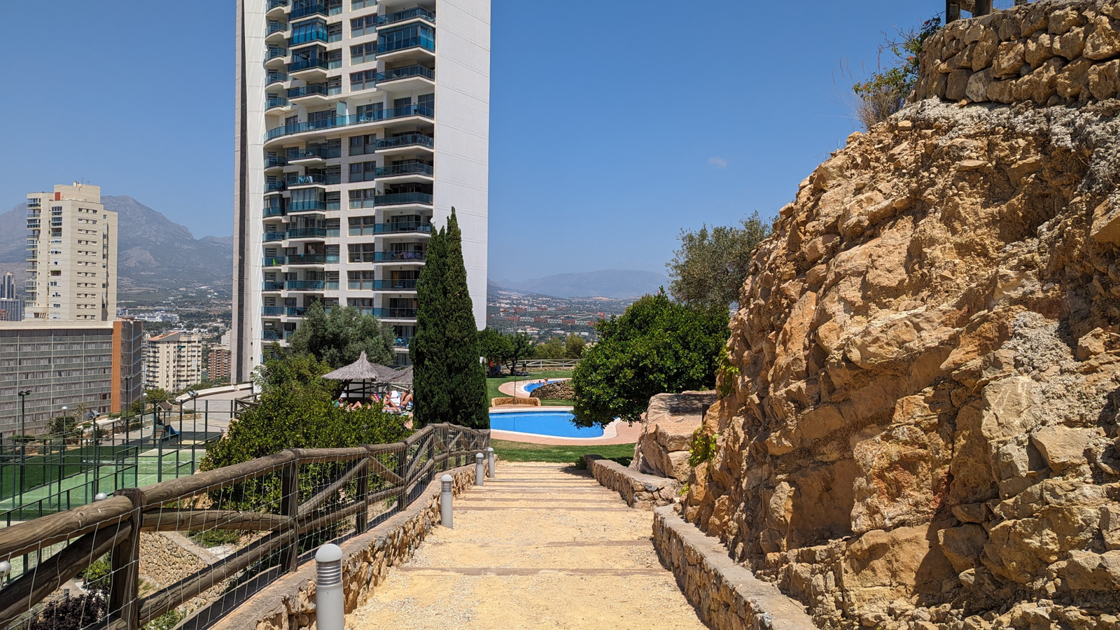 photo of Apartments on Torre Lúgano, C. de Viena, 8, 03503 Benidorm, Alicante, Spain