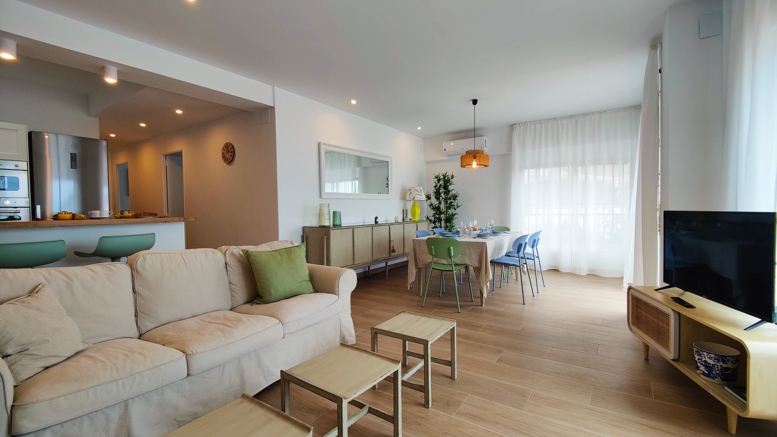 photo of Villa or house on Av. Vicente Llorca Alós, 34, 03502 Benidorm, Alicante, Spain