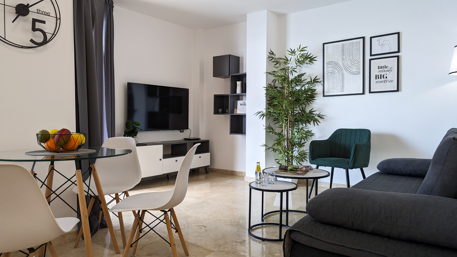 photo of Apartments on Av. de Madrid, 5, 03503 Benidorm, Alicante, Spain