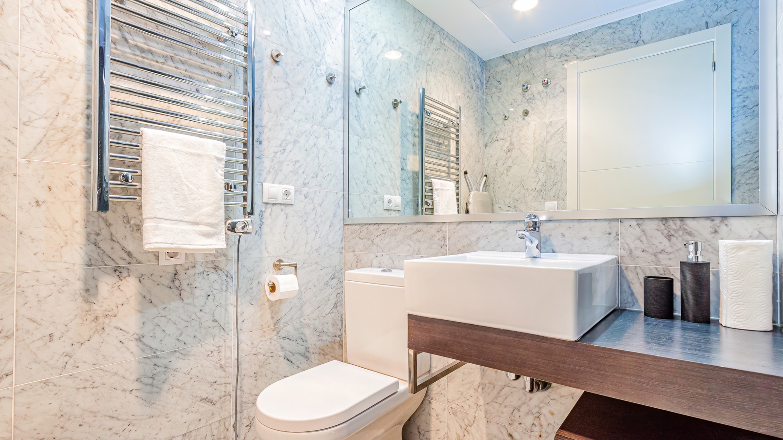photo of Apartments on Edificio Las Algas, C. Alcalde Manuel Catalán Chana, 22, 03503 Benidorm, Alicante, Spain