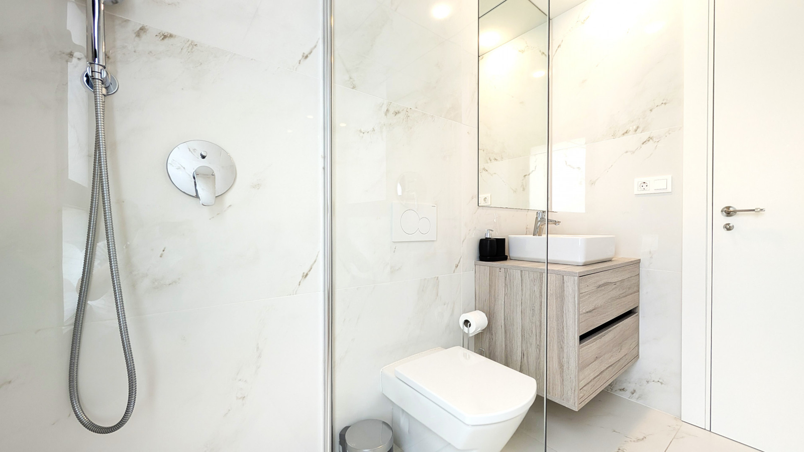 photo of Apartments on Avinguda de Benissa, 2, 03502 Benidorm, Alicante, Spain