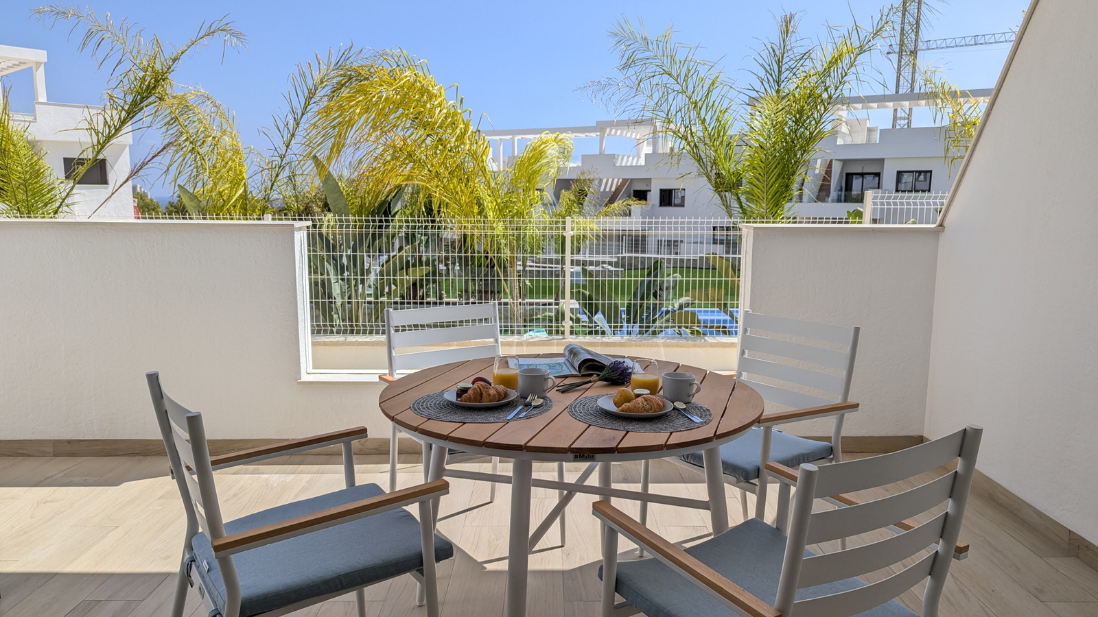 photo of Apartments on Carrer d'Equador, 5, 03509 Benidorm, Alicante, Spain