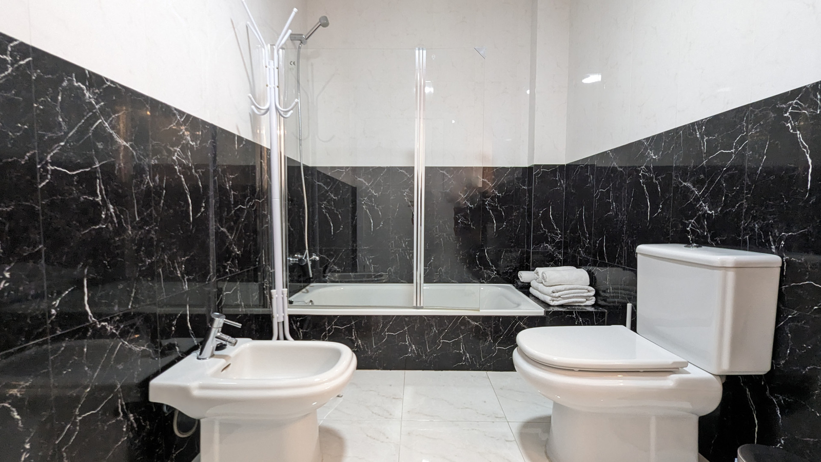 photo of Villa or house on Ctra. del Port, 2, 03570 Villajoyosa, Alicante, Spain