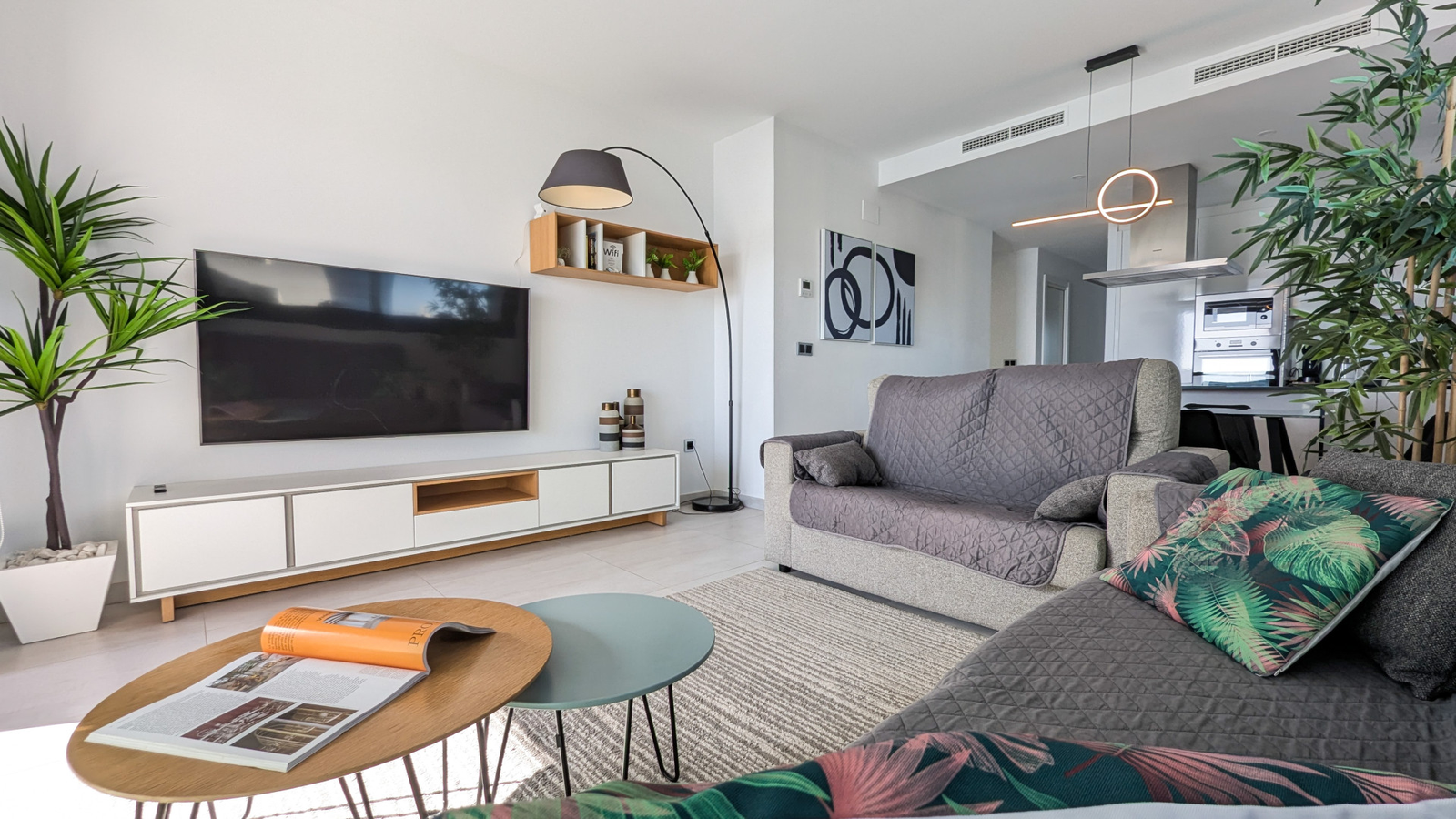 photo of Apartments on Av. de Uruguay, 1, 03502 Benidorm, Alicante, Spain
