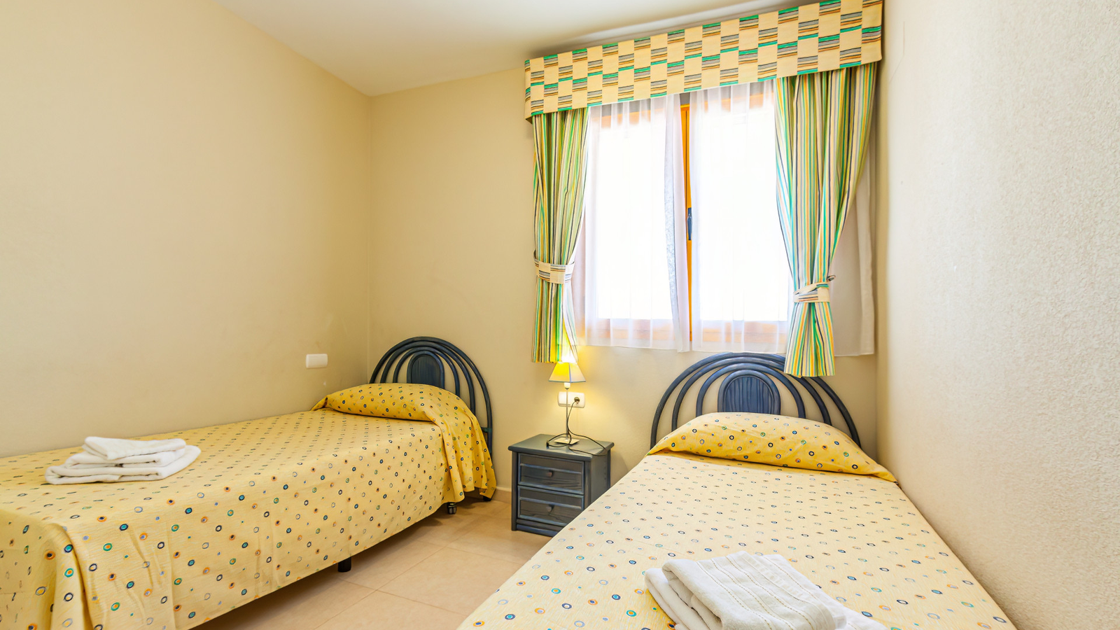 photo of Apartments on Av. Juan Carlos I, 59, 03727 Jalón, Alicante, Spain