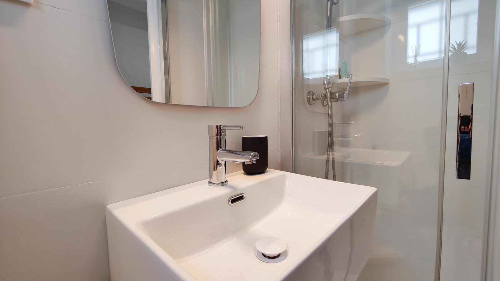 photo of Villa or house on Av. Vicente Llorca Alós, 34, 03502 Benidorm, Alicante, Spain