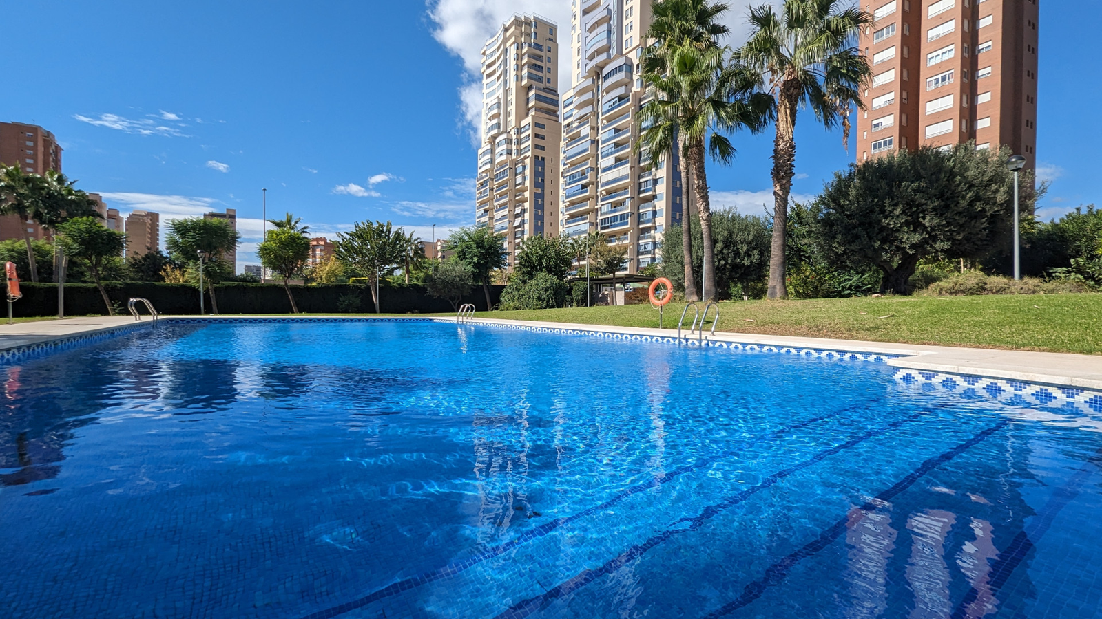 photo of Apartments on Av. del Municipi, 14, 03502 Benidorm, Alicante, Spain