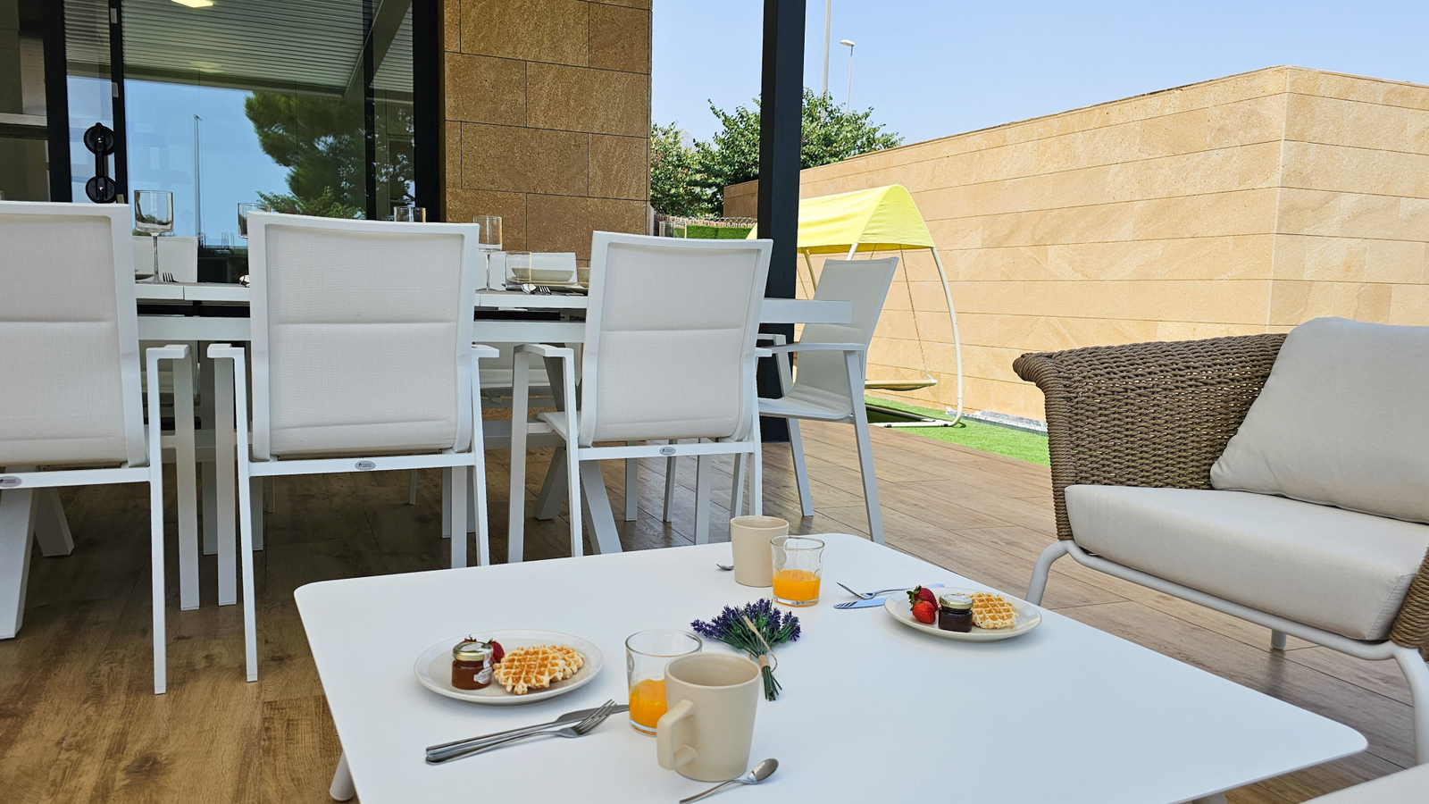 photo of Villa or house on C. Edeta, 3, 03570 Villajoyosa, Alicante, Spain
