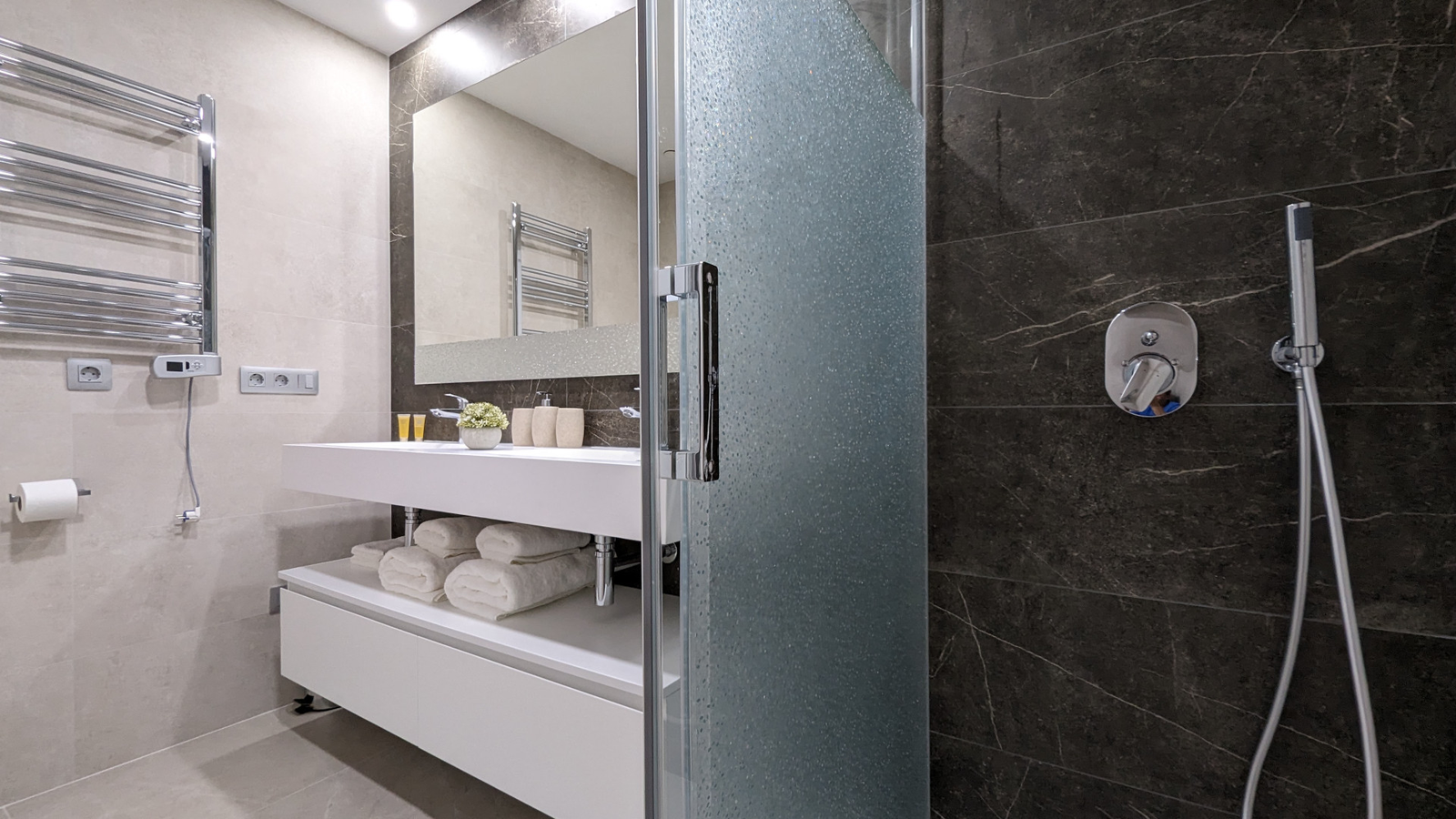 photo of Apartments on Av. República Argentina, 17, 03502 Benidorm, Alicante, Spain