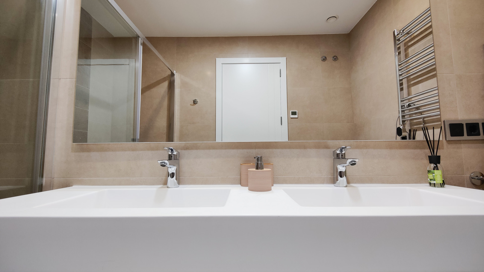 photo of Apartments on Av. de Uruguay, 1, 03502 Benidorm, Alicante, Spain