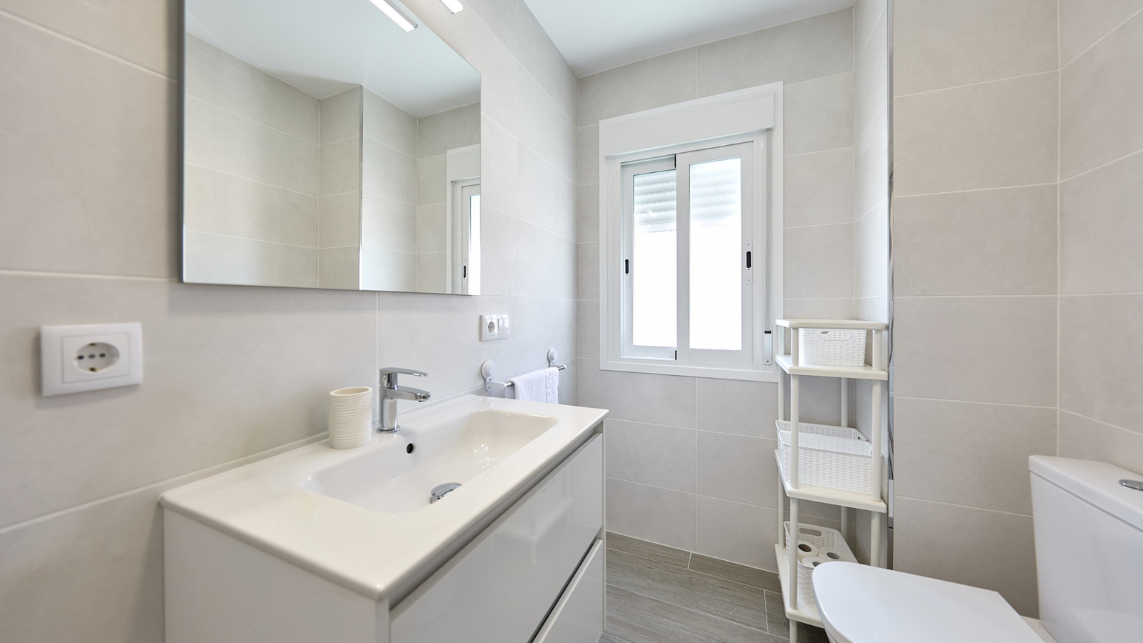 photo of Apartments on Av. de Madrid, 9, 03503 Benidorm, Alicante, Spain
