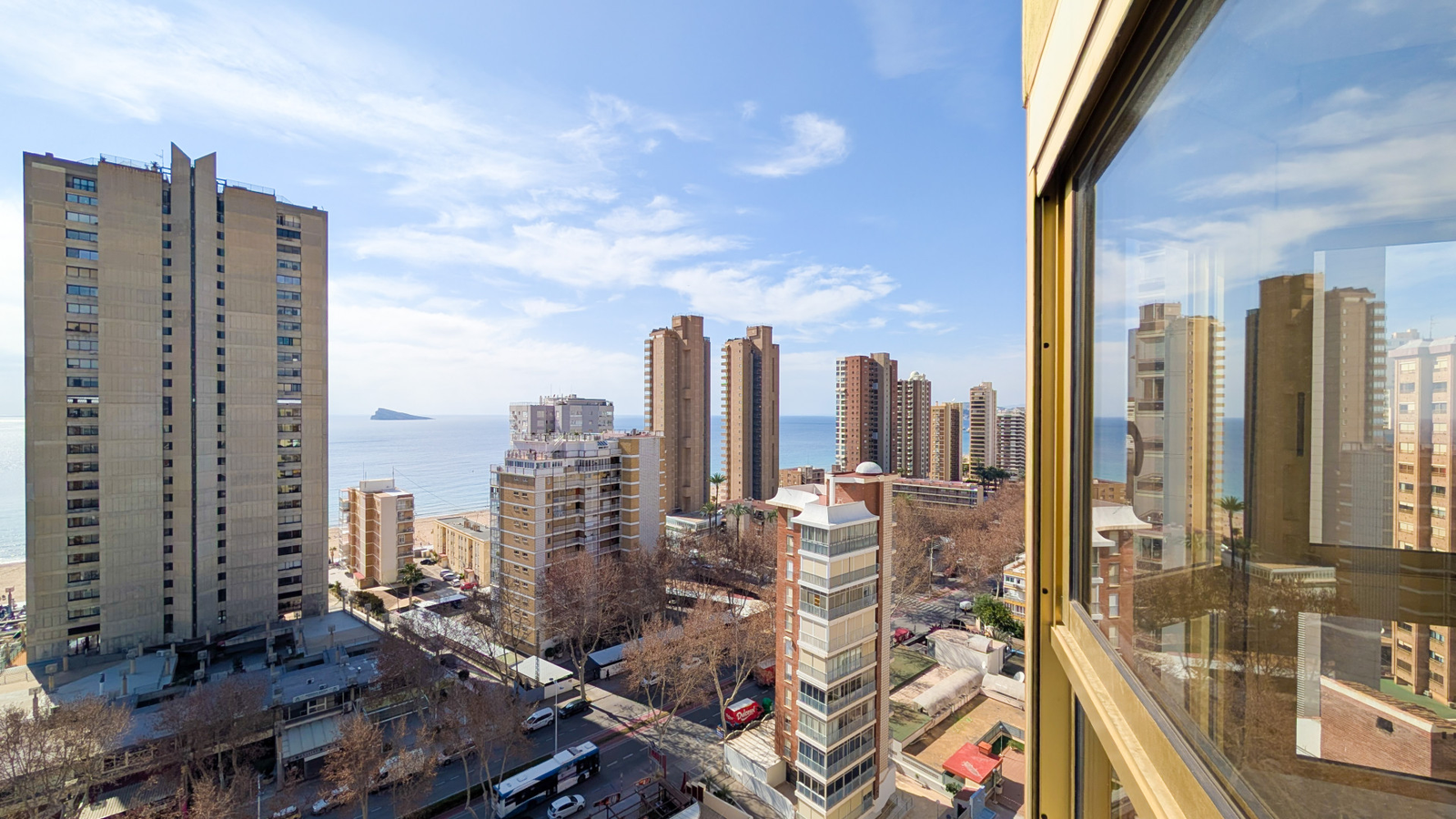 photo of Apartments on Playa de Levante, C. Gerona, 30, 03503 Benidorm, Alicante, Spain